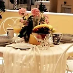 Fantasia Double By The Sea Апартаменти *